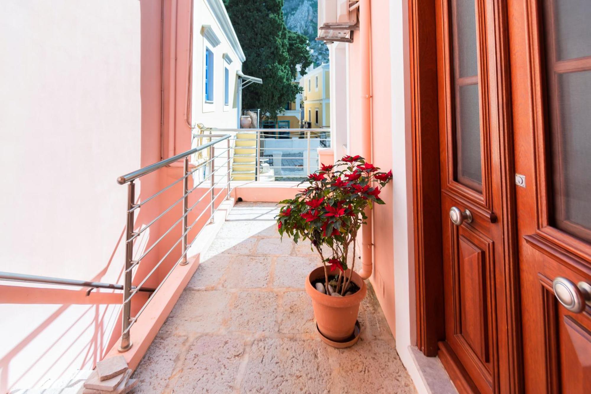 Yiayia'S Central Apartment Symi Exterior foto